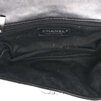Chanel Calfskin Quilted Double Stitch Hamptons Clutch with Chain Black 5 of 10