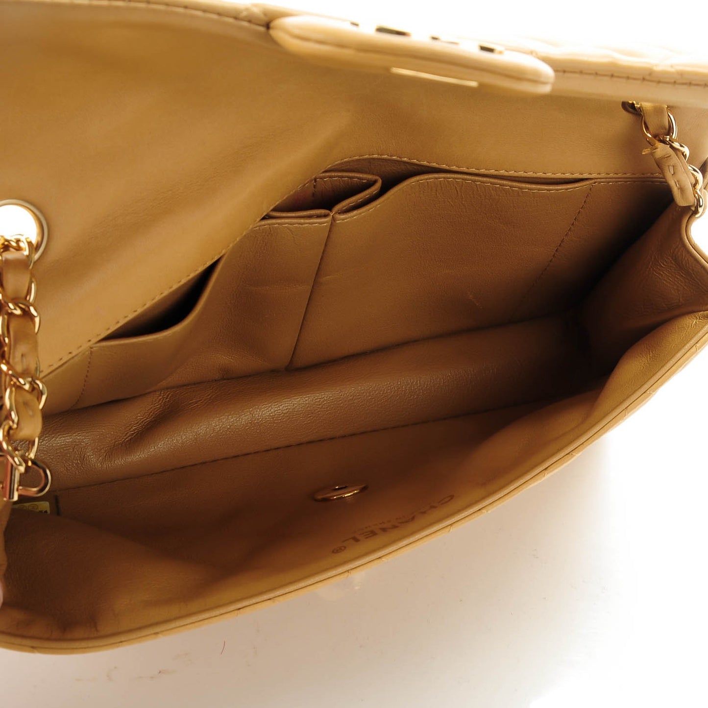 Lambskin Quilted East West Flap Beige
