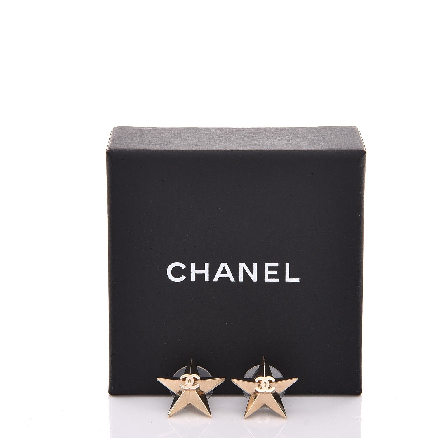 Chanel Metal CC Star Earrings Gold 5 of 5