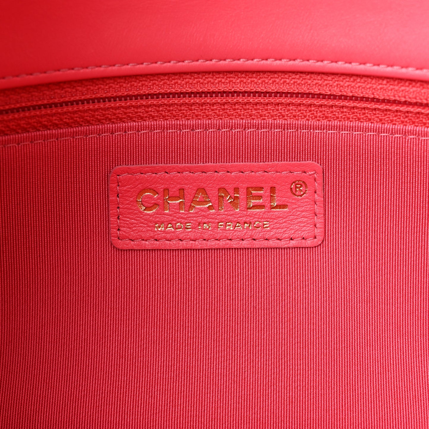Crumpled Calfskin Medium Chain All Over Flap Pink
