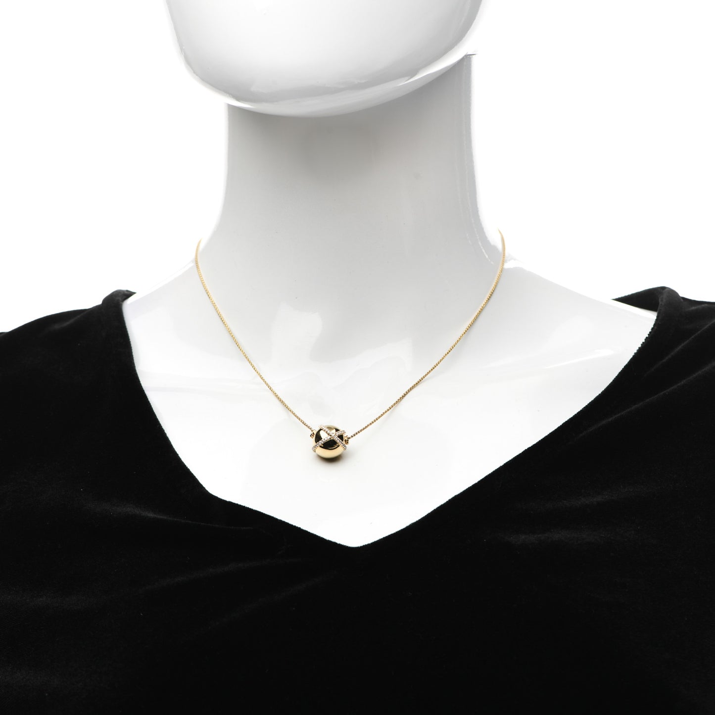 18K Yellow Gold Diamond 14mm Solari Pave Wrap Pendant Necklace