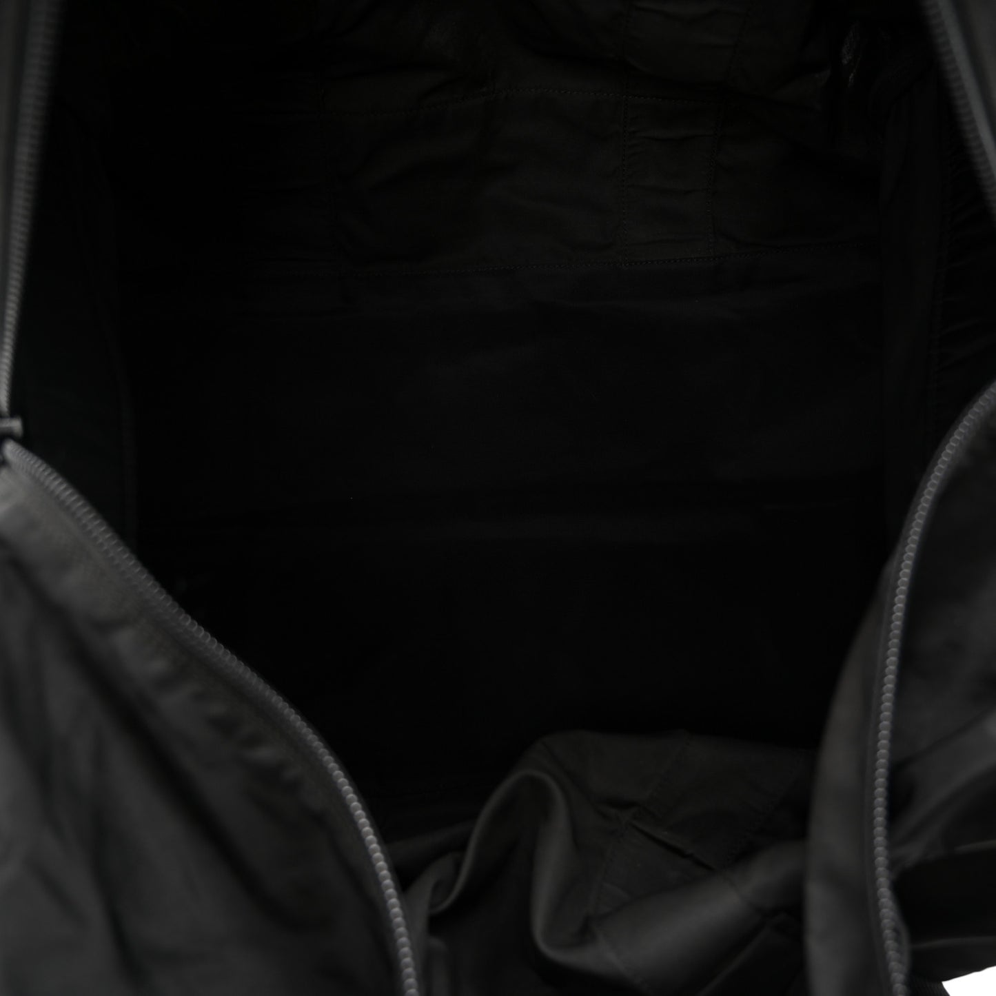 Tessuto Nylon Saffiano Viaggio Duffle Black