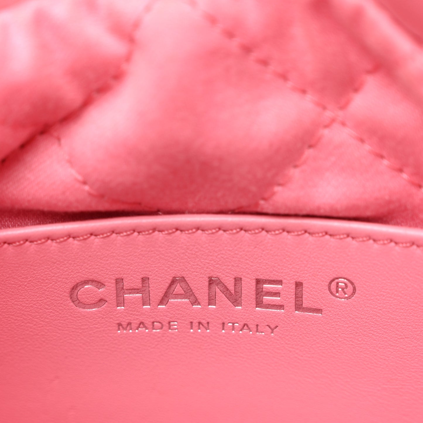 Shiny Calfskin Quilted Mini Chanel 22 Pink