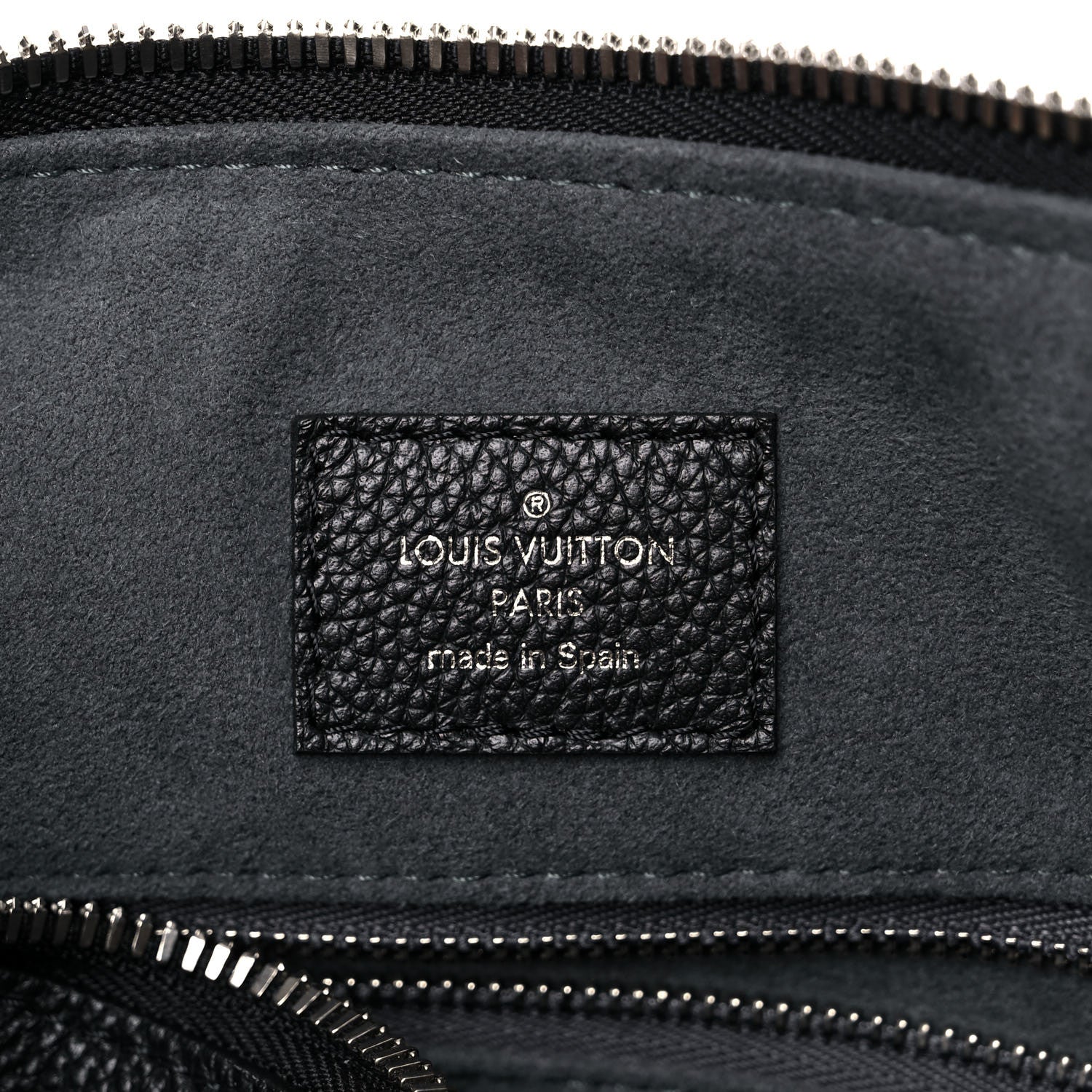 Louis Vuitton Mahina Beaubourg Hobo MM Black 6 of 11
