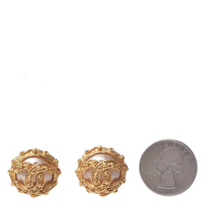 Chanel Pearl CC Clip On Earrings Gold 2 of 4