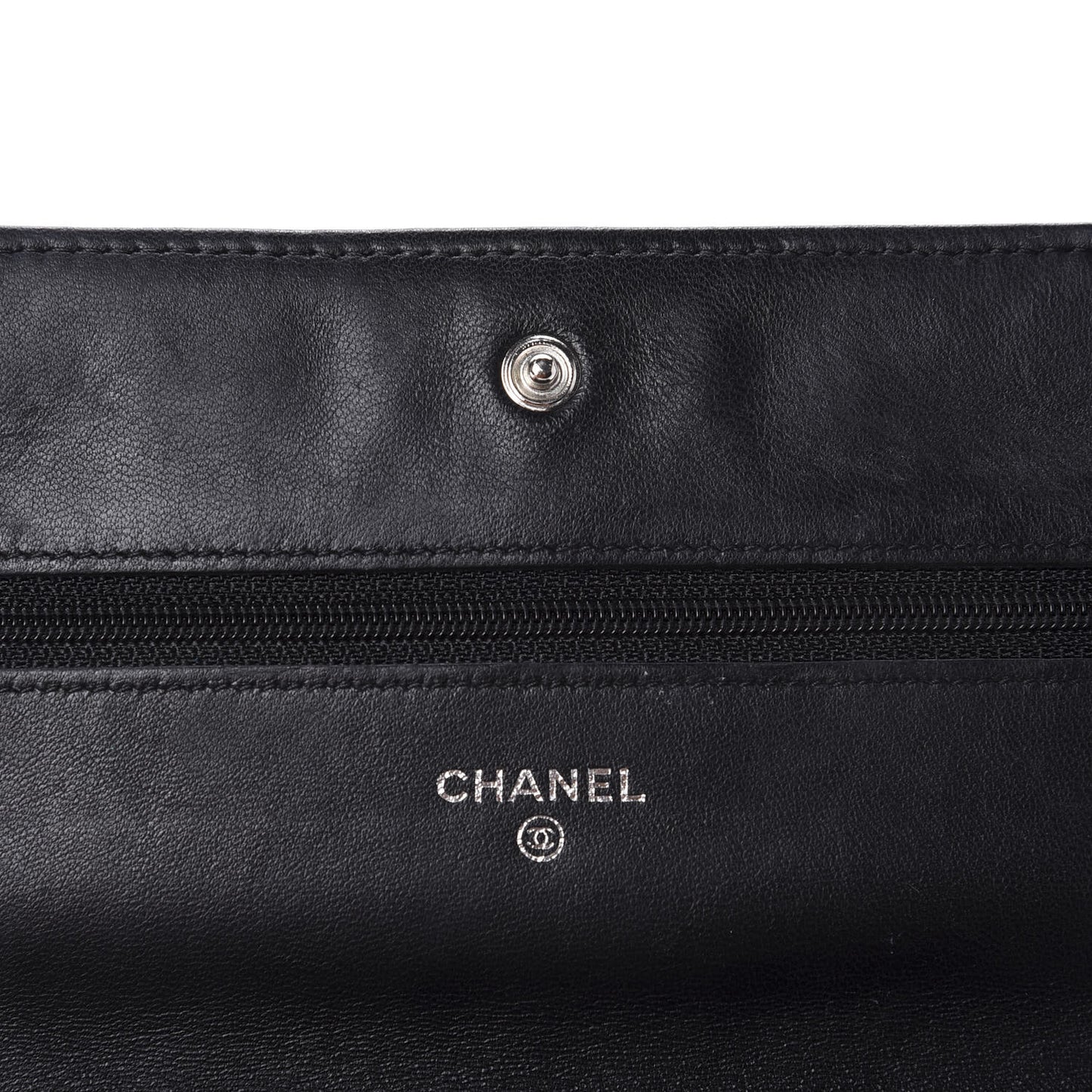 Lambskin Quilted Wallet On Chain WOC Black