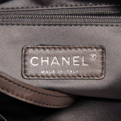 Chanel Vinyl Mohair Trimmed CC Bonbons Tote Silver 5 of 7
