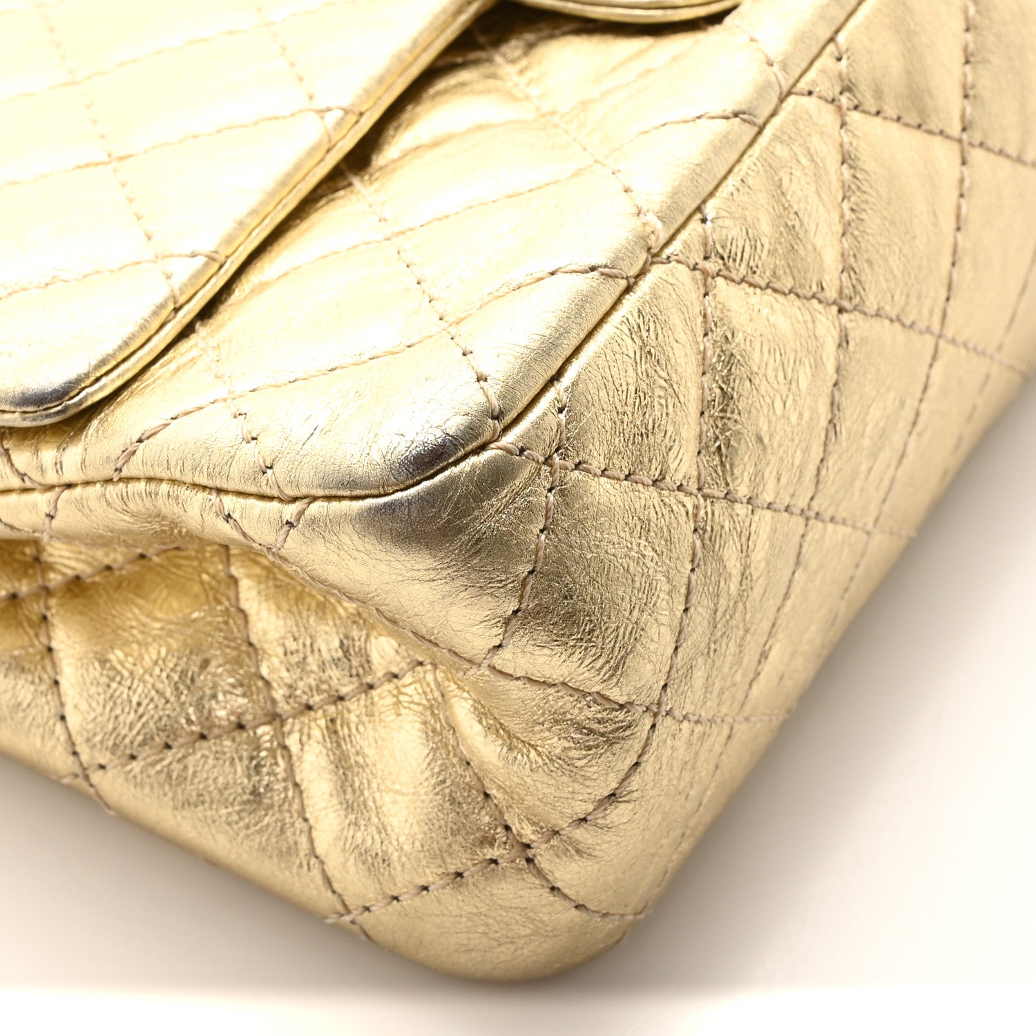 Chanel Metallic Aged Calfskin Quilted 2.55 Reissue 225 Flap Gold 9 of 10
