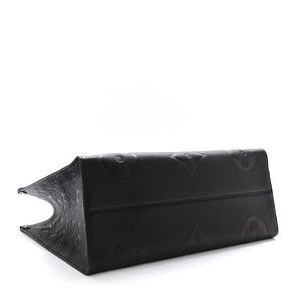Louis Vuitton Empreinte Monogram Giant Onthego GM Black 4 of 10