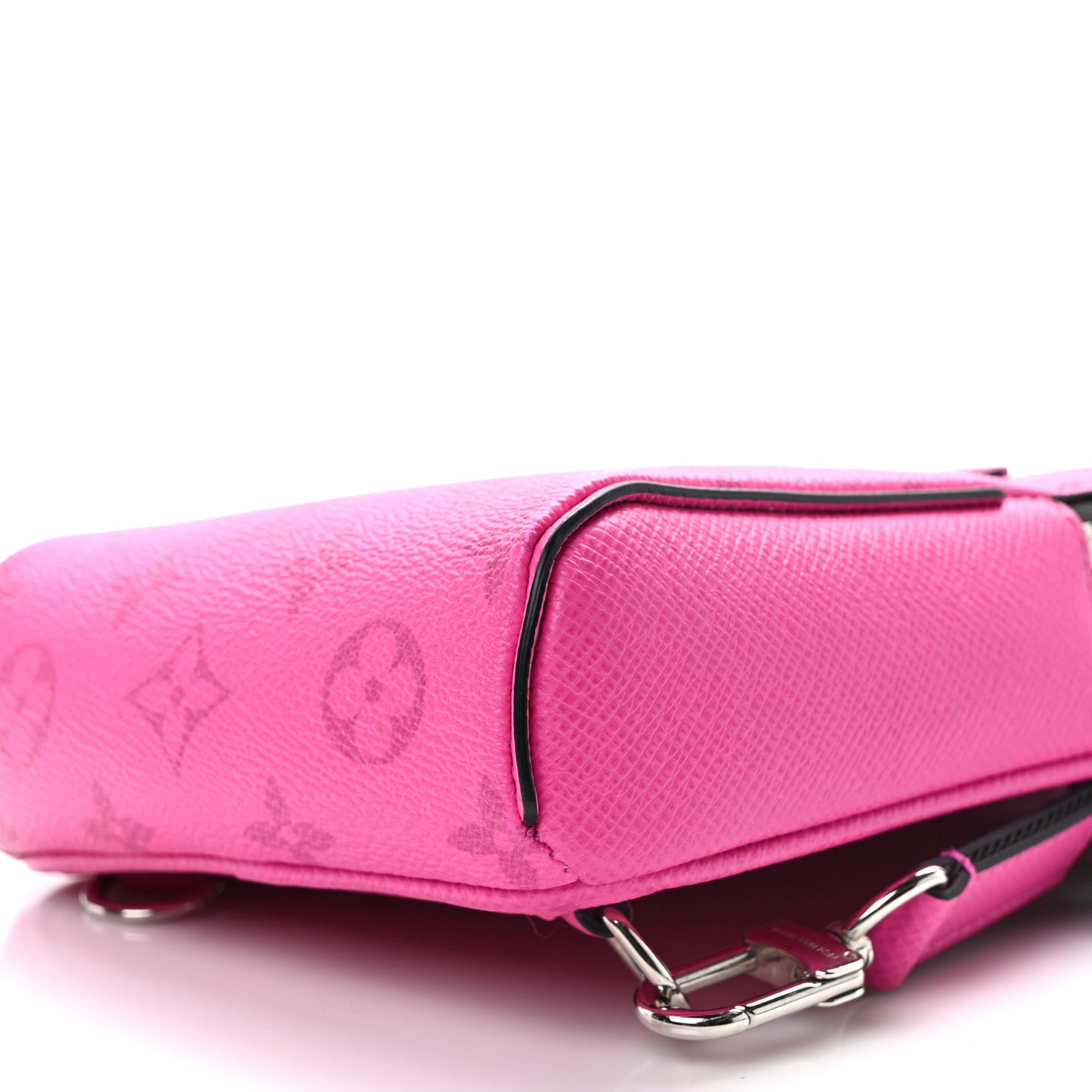 Taigarama Outdoor Slingbag Fuchsia