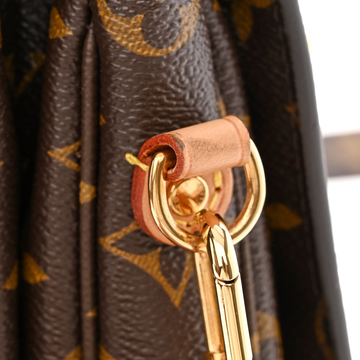 Monogram Pochette Metis