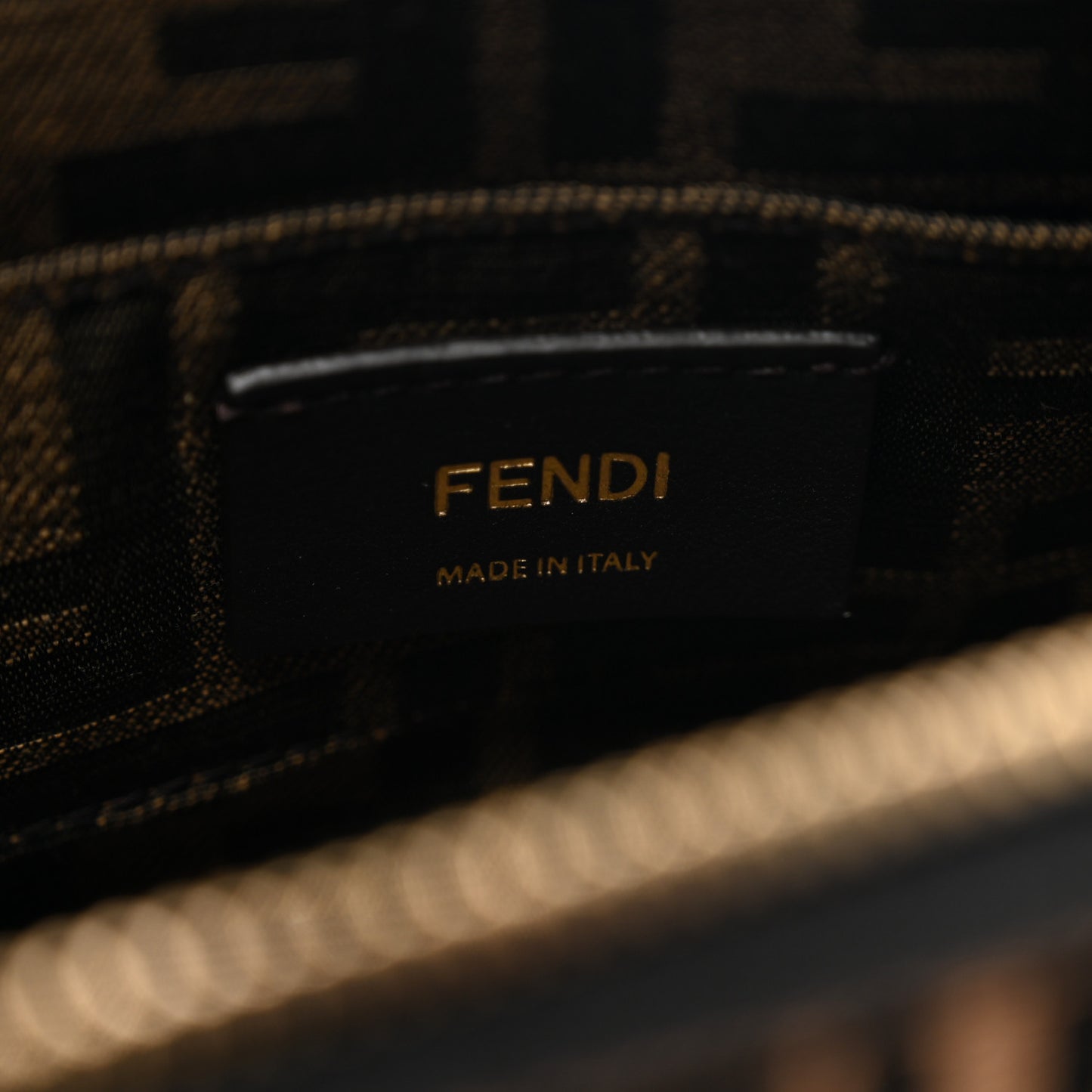 Raffia Chenille Vitello King Plexiglass Micro FF Mini By The Way Top Handle Boston Bag Naturale Black