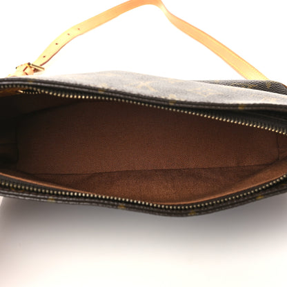 Louis Vuitton Monogram Trotteur 5 of 7