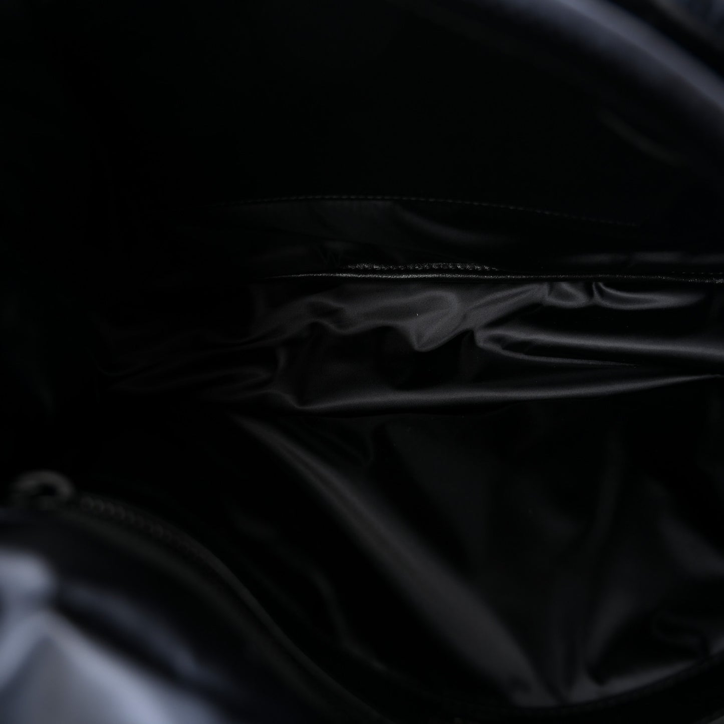 Econyl Nylon Niki Messenger Blueberry Black