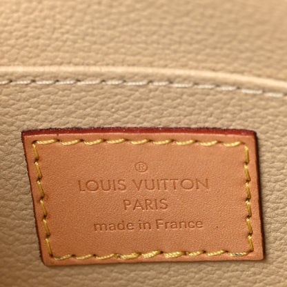 Louis Vuitton Monogram Giant Cosmetic Pouch Kaki 6 of 8