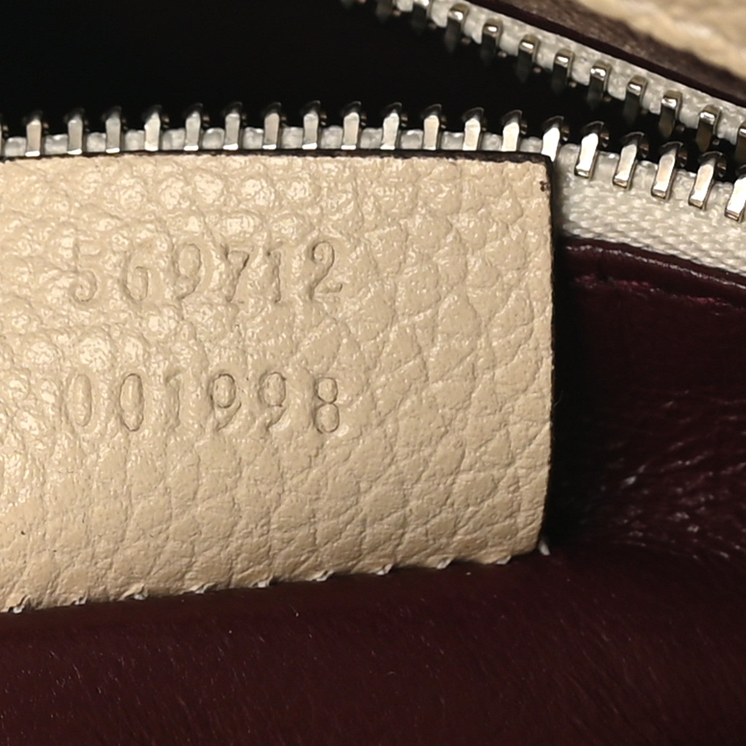 Gucci Grainy Calfskin Small Zumi Top Handle Bag Mystic White 7 of 10
