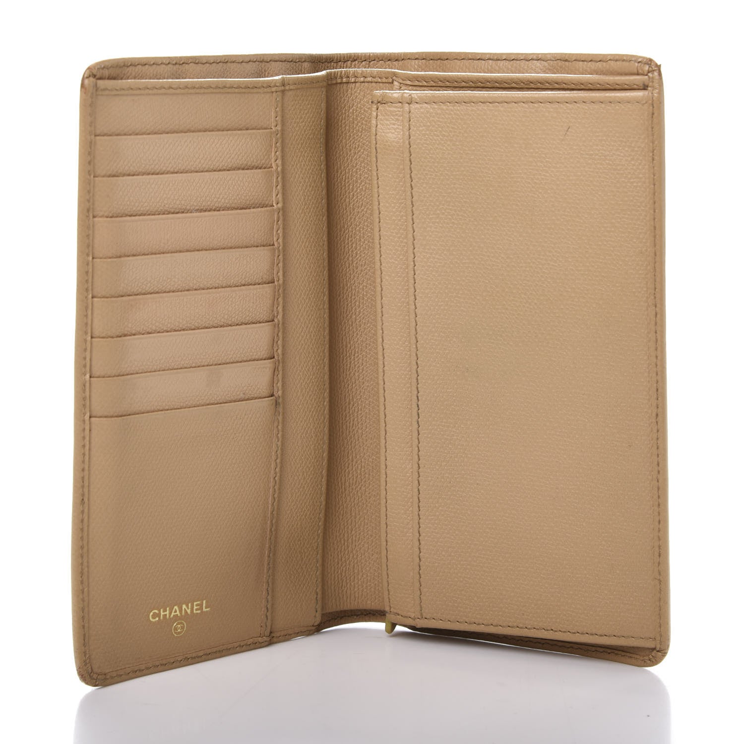 Chanel Grained Calfskin CC Button Yen Wallet Beige 5 of 16