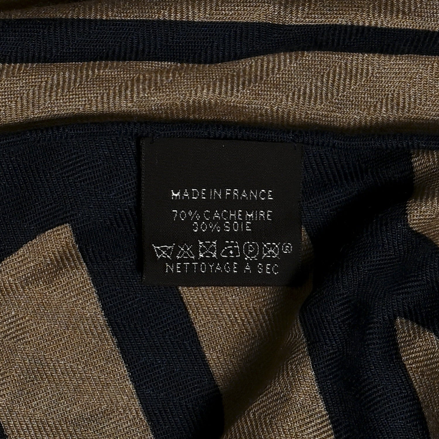 Hermes Cashmere Silk Bouclerie Moderne En Casaque Giant Triangle Scarf Caramel Caban 3 of 5