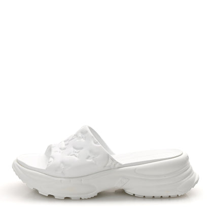 Louis Vuitton Rubber Embossed Monogram Pool 55 Flat Comfort Mule 39 White 1 of 9