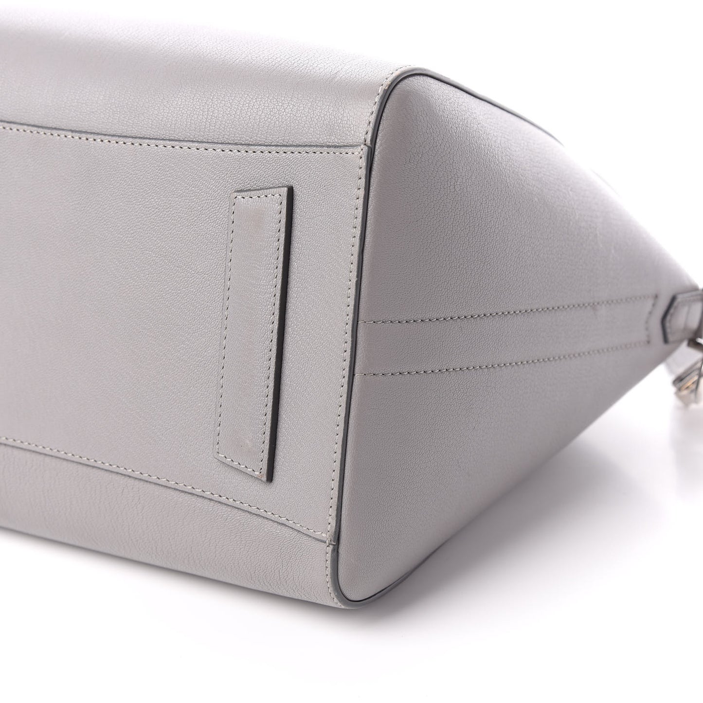 Sugar Goatskin Medium Antigona Pearl Grey