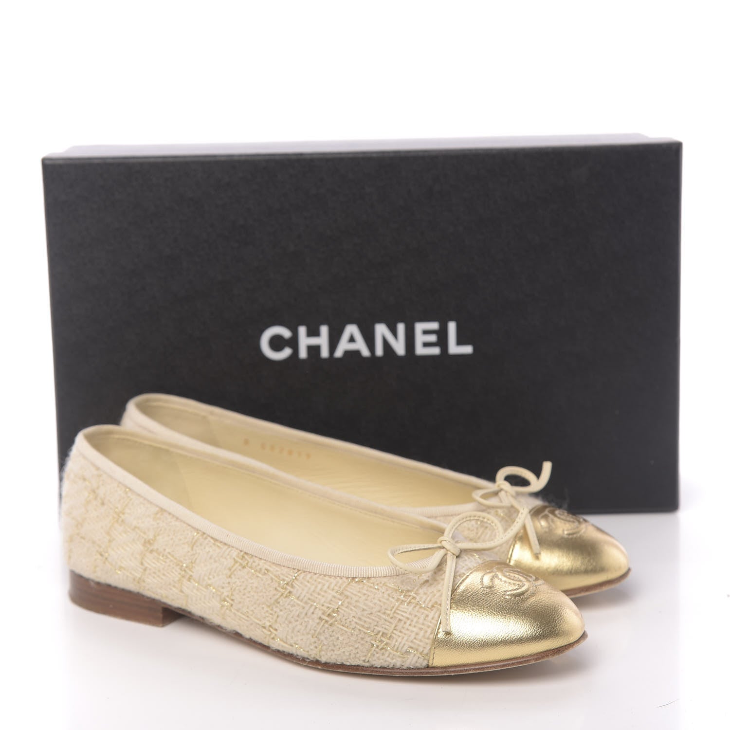 Chanel Tweed Metallic Lambskin CC Cap Toe Ballerina Flats 36 Beige Gold 12 of 12