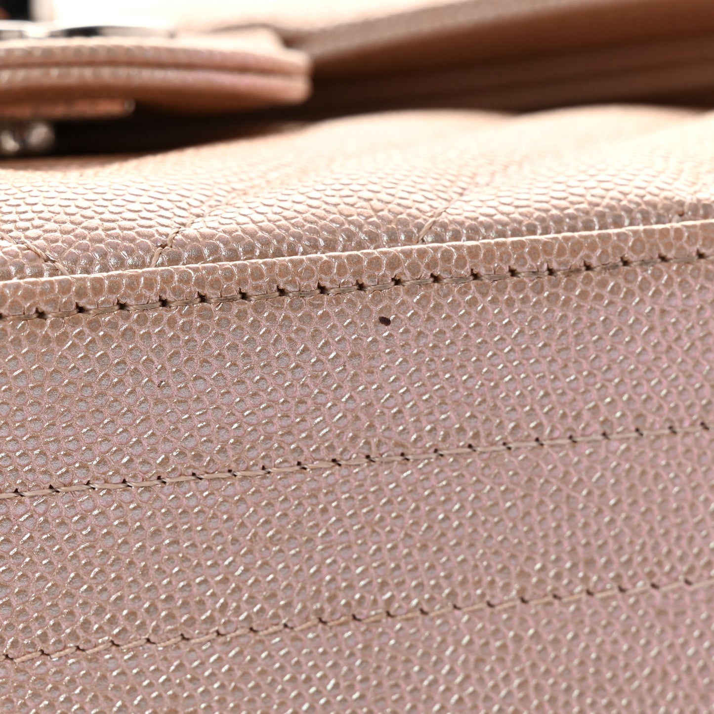 Metallic Caviar Chevron Quilted Medium Double Flap Light Gold