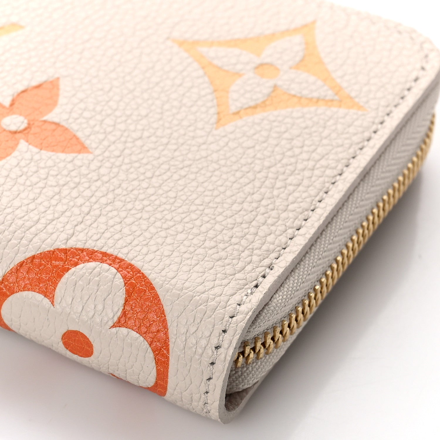 Louis Vuitton Empreinte Monogram Giant Zippy Wallet Degrade Neutral 8 of 9