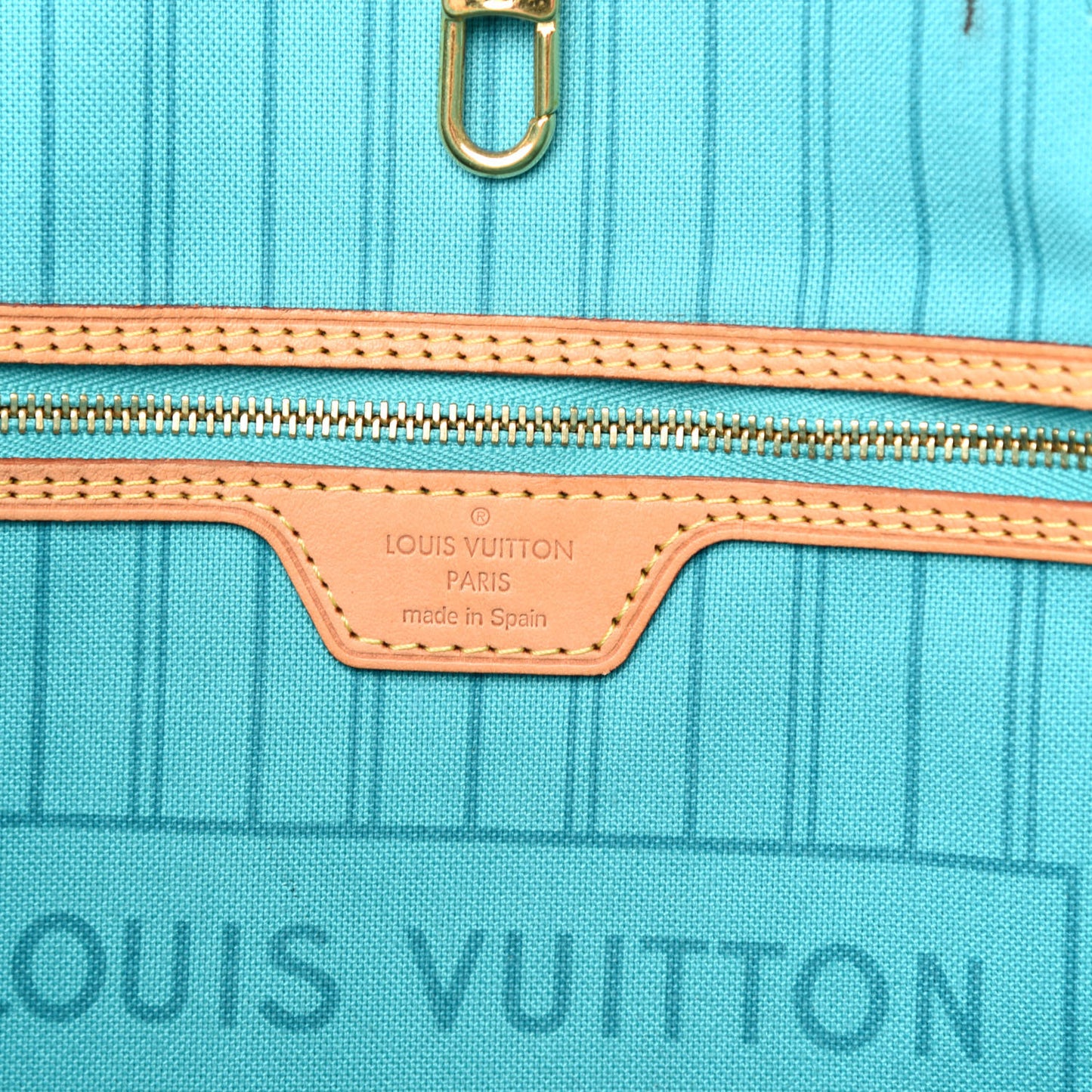 Monogram V Neverfull MM Turquoise