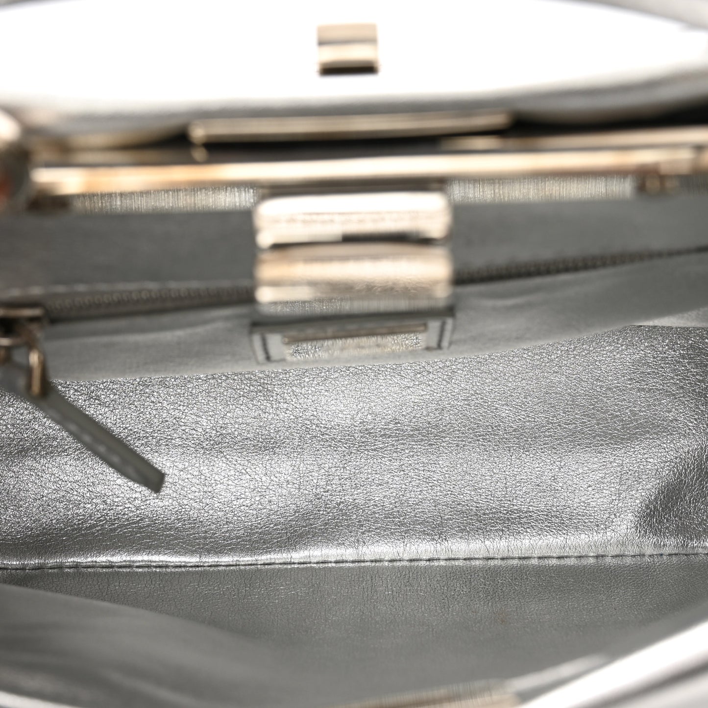 Vitello Catalan Mirror Sequin FF 1974 Embroidered Mini Peekaboo Iconic Satchel Argento