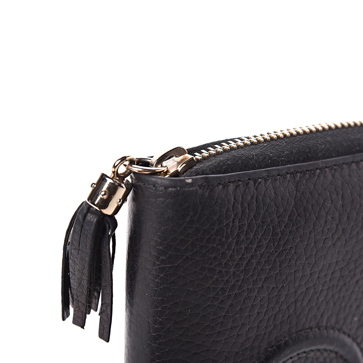 Pebbled Calfskin Medium Soho Zip Around Wallet Black
