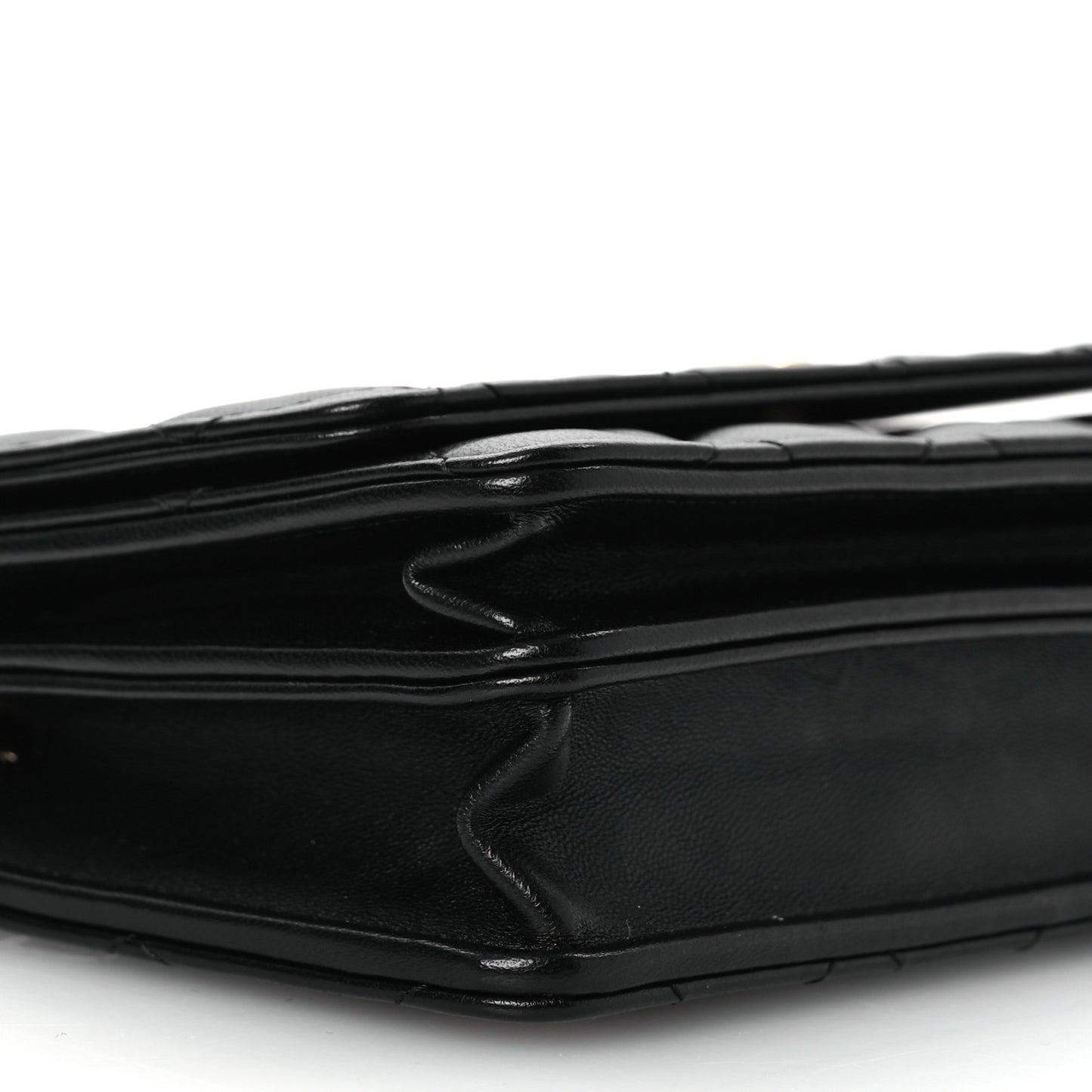 Lambskin Quilted CC Pearl Enamel Clutch on Chain WOC Black