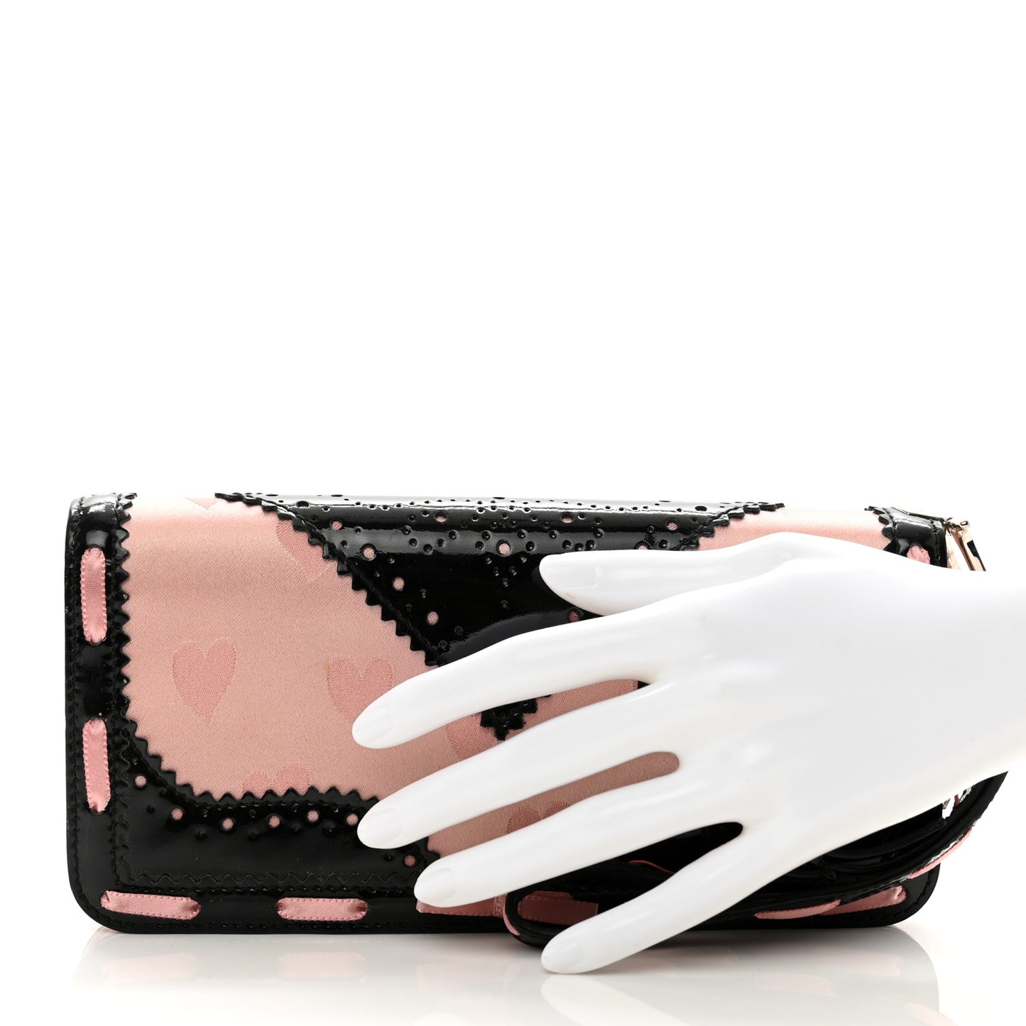 Satin Patent Heart D Trick Clutch Pink Black