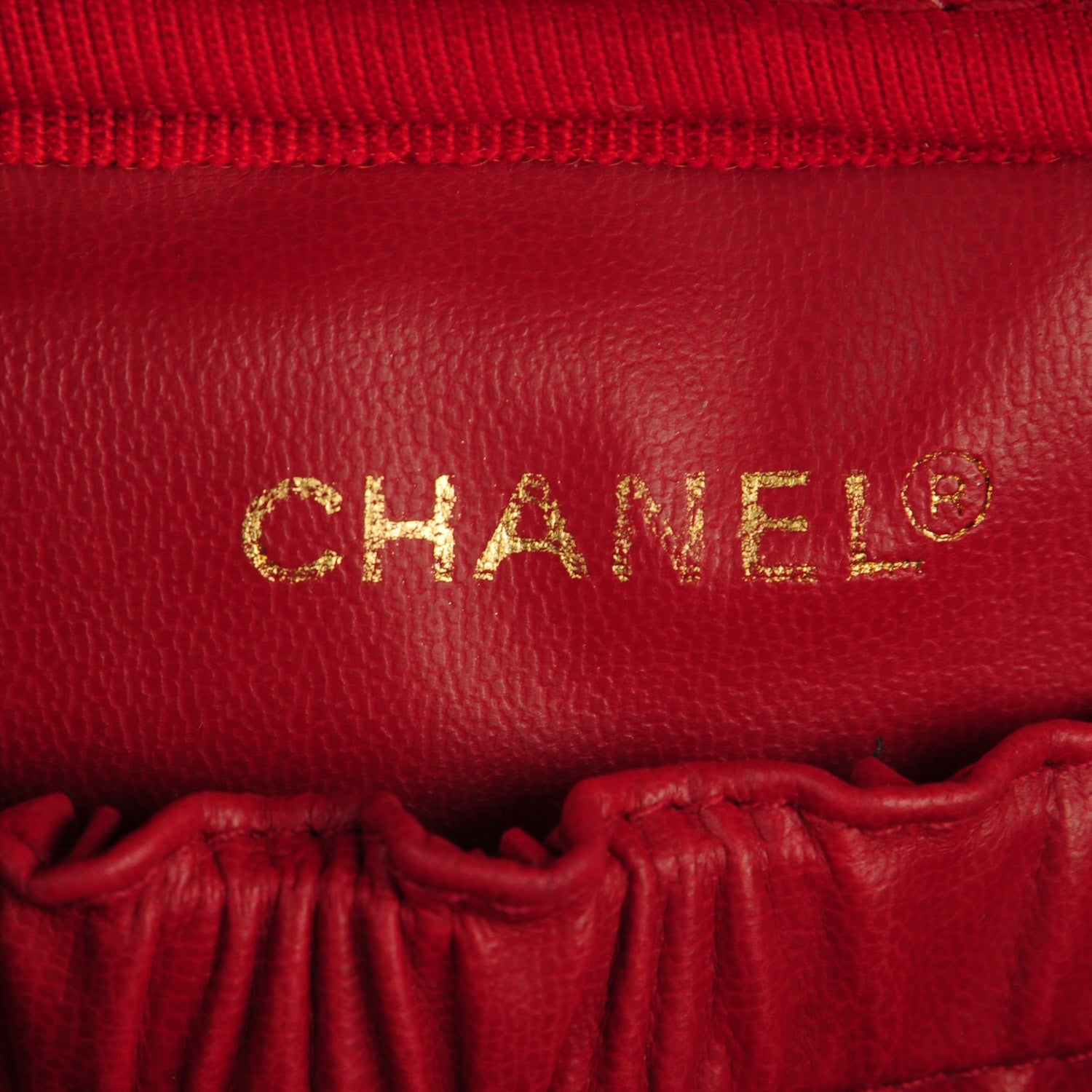 Chanel Caviar Vanity Cosmetic Case Red 6 of 10