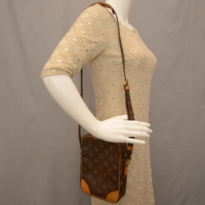 Louis Vuitton Monogram Danube 2 of 7