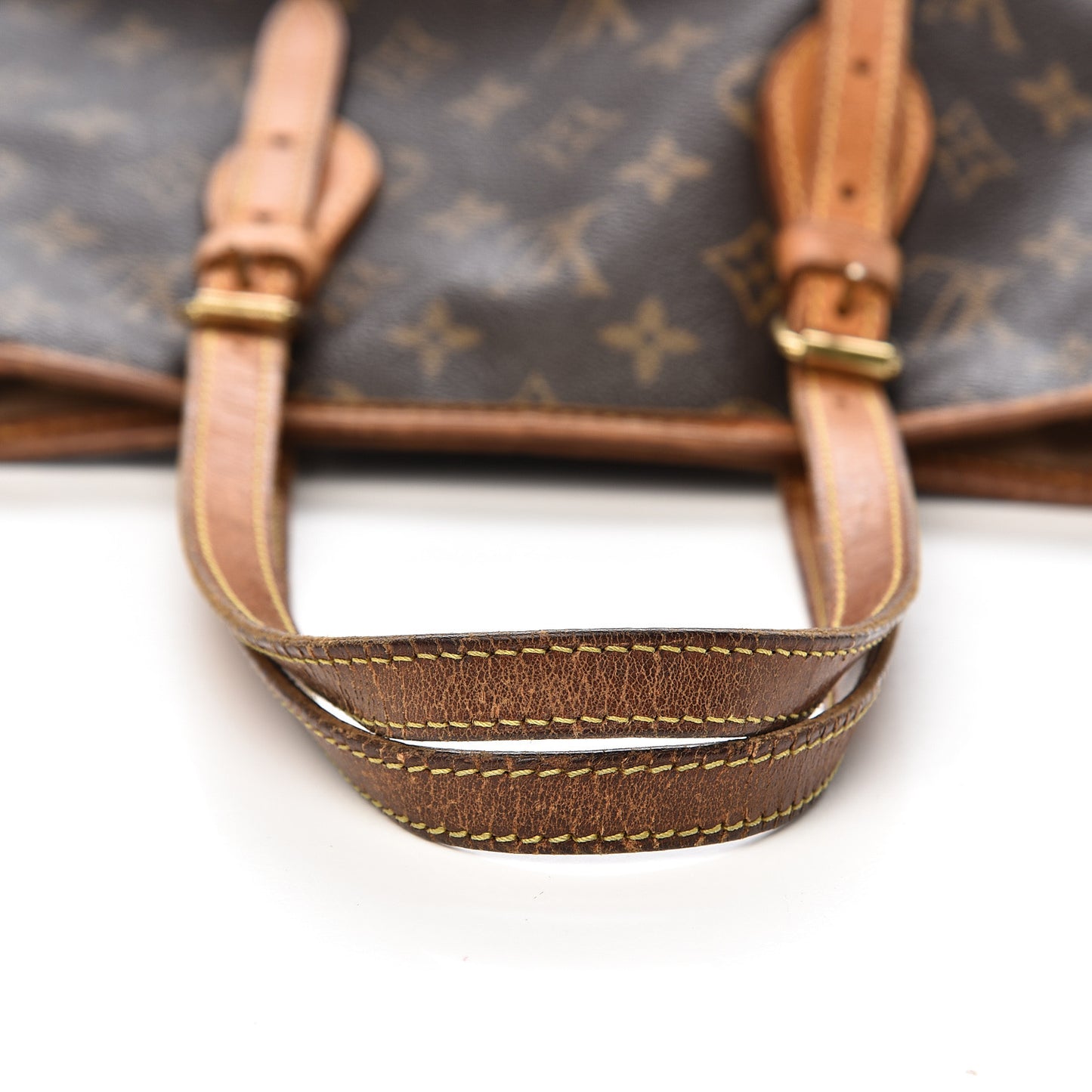 Monogram Petit Bucket 23