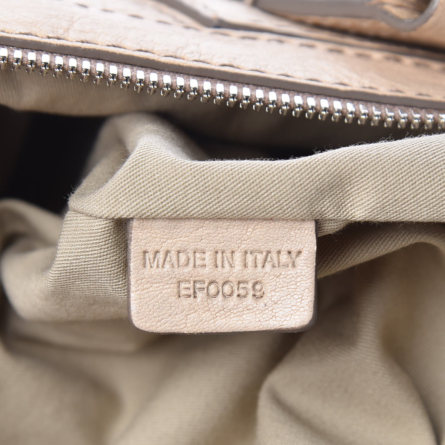 Givenchy Wrinkled Lambskin Medium Chain Wrap Nightingale Beige 7 of 16