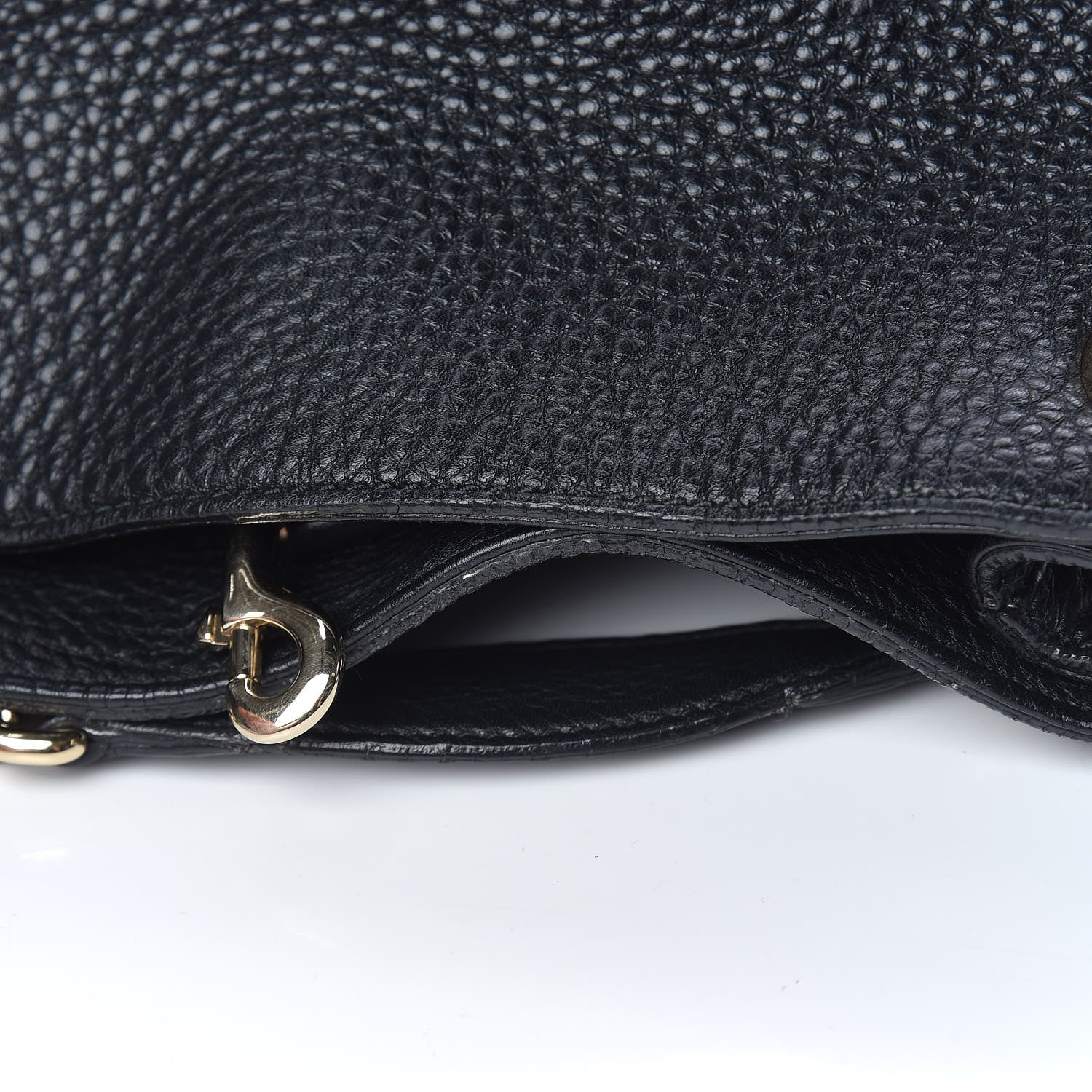 Gucci Pebbled Calfskin Medium Soho Chain Shoulder Bag Black 8 of 15