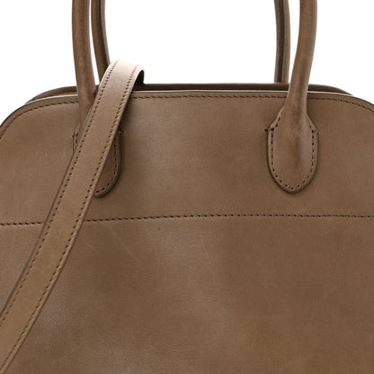 The Row Polished Saddle Calfskin Soft Margaux 10 Bag Mouse Grey 7 of 13