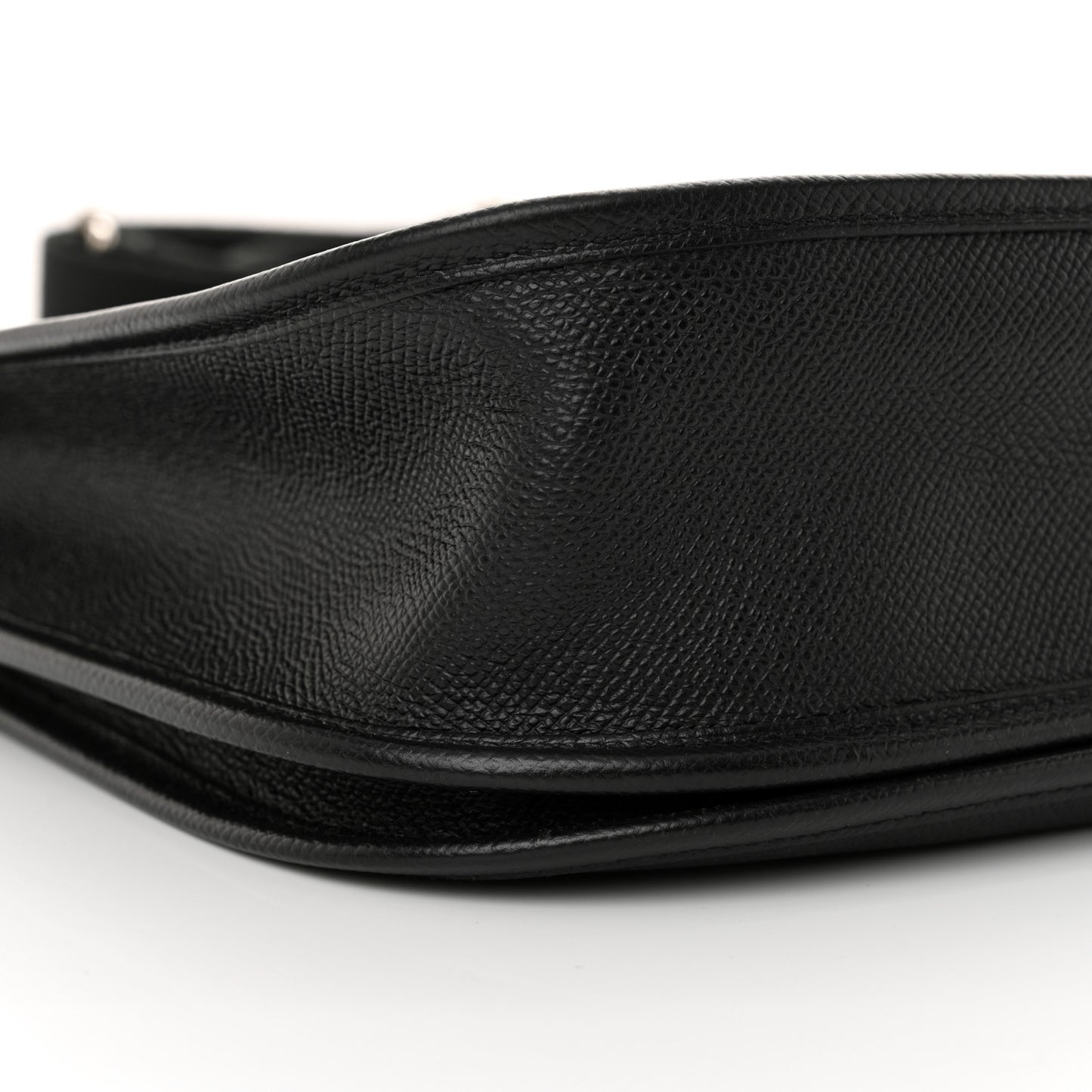 Epsom Evelyne III PM Black