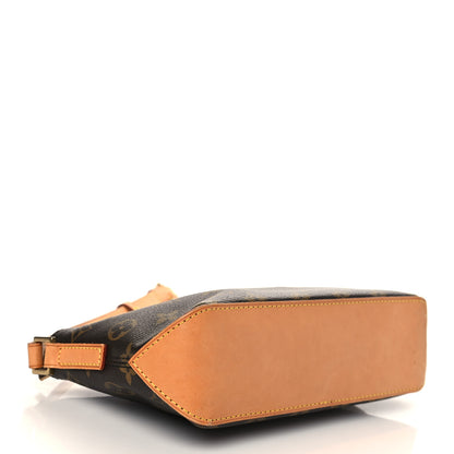 Louis Vuitton Monogram Trotteur 3 of 5