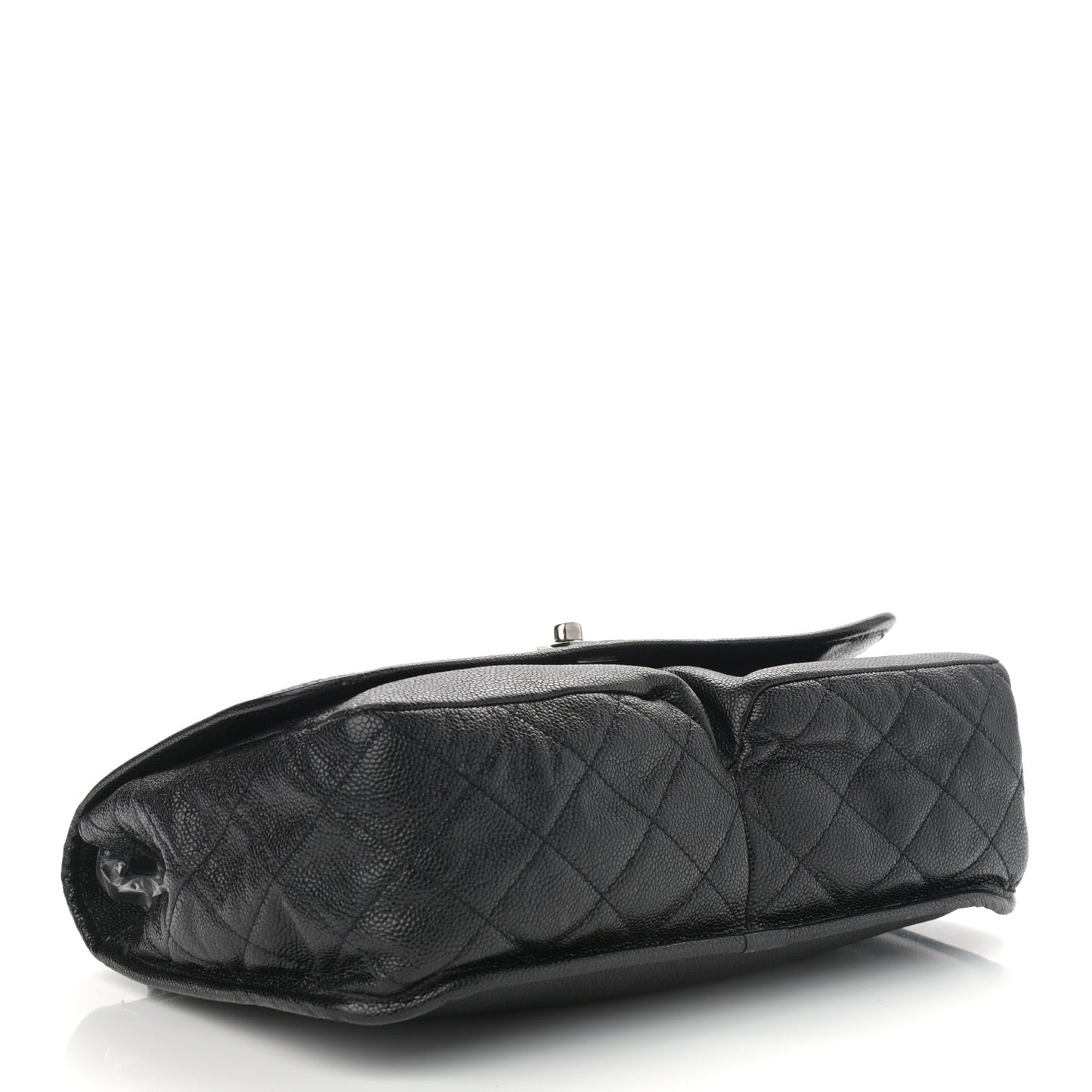 Grained Calfskin Large Natural Beauty Flap Black