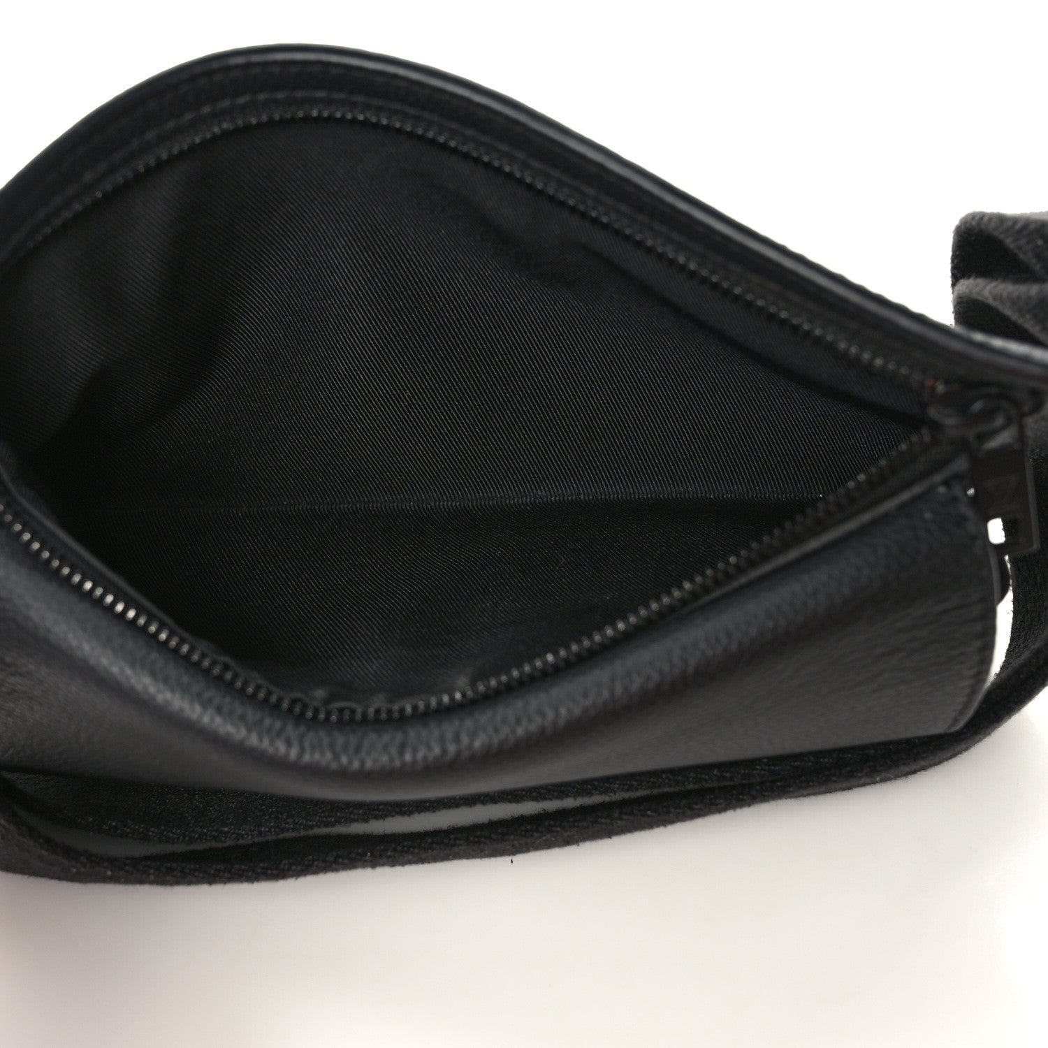 Louis Vuitton Grained Calfskin Aerogram Takeoff Slingbag Black 5 of 8