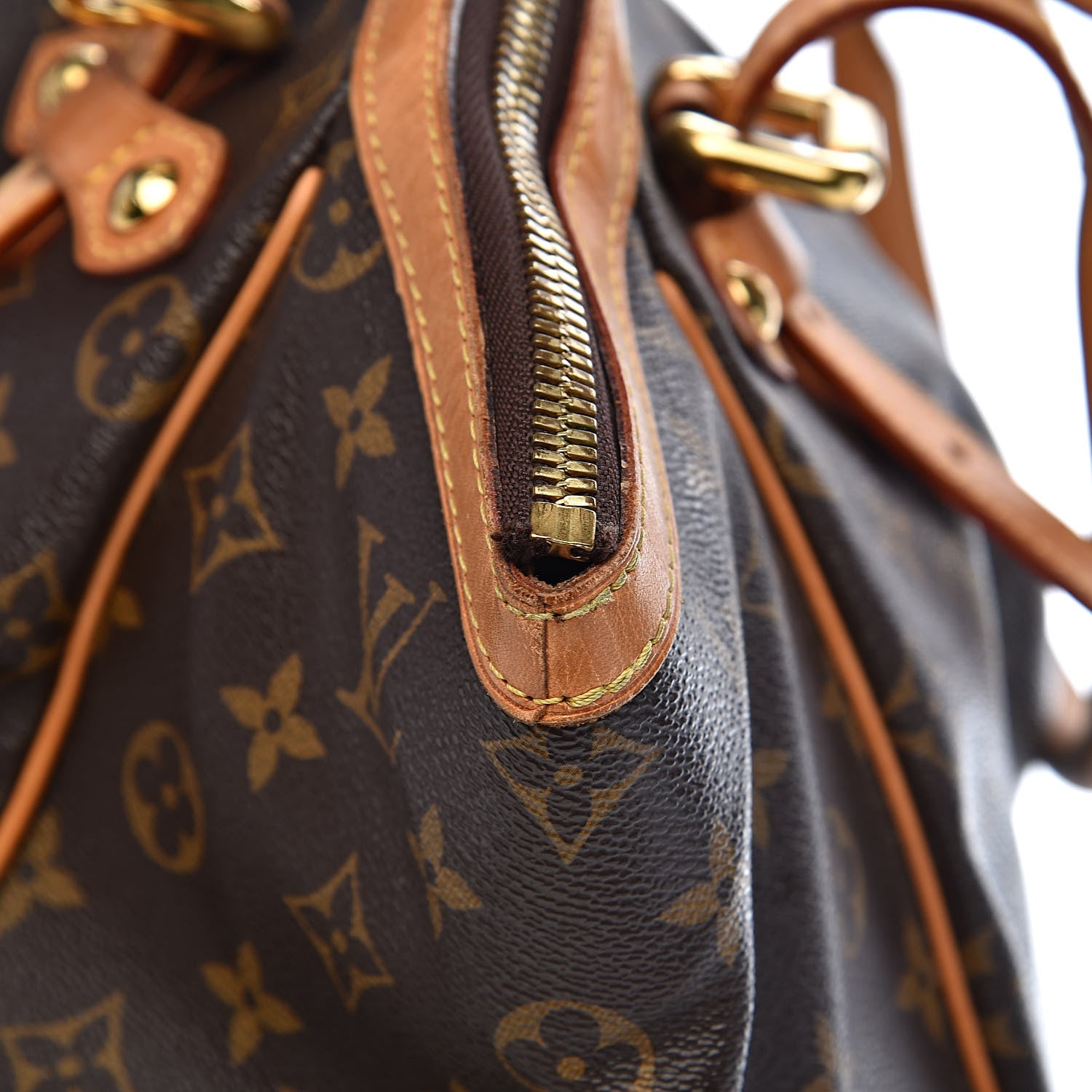 Louis Vuitton Monogram Tivoli GM 9 of 17