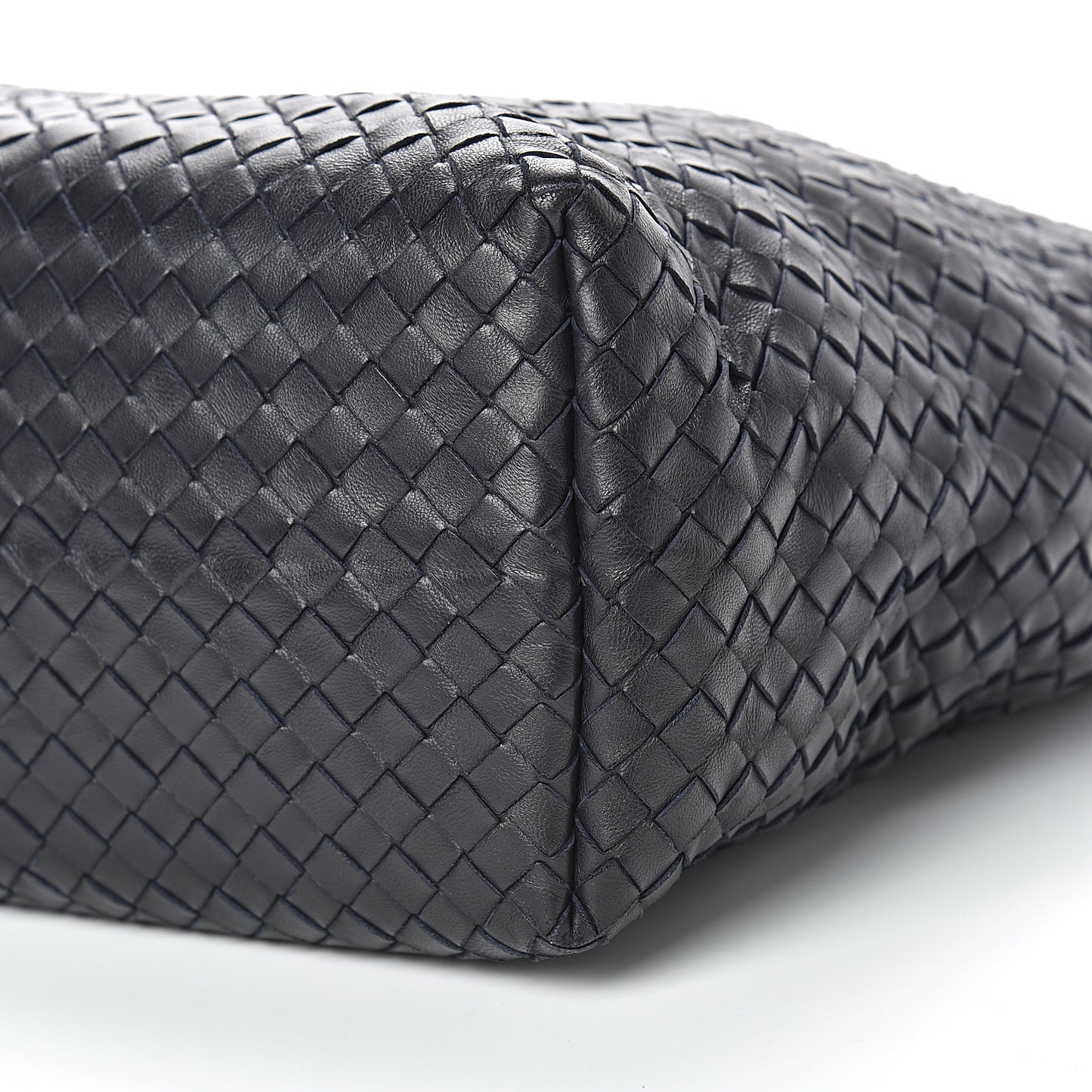 Nappa Intrecciato Medium Garda Bag Tourmaline