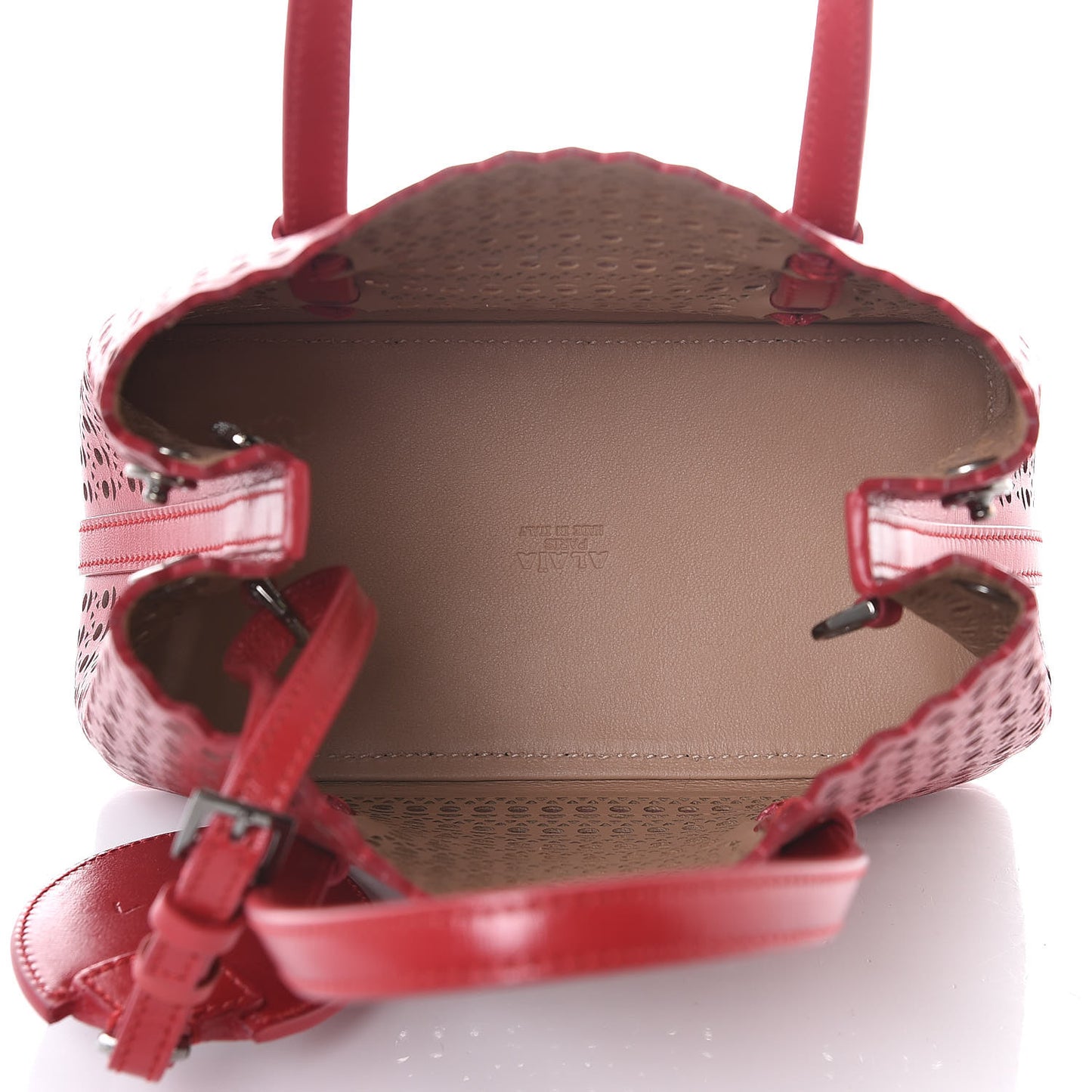 Lux Calfskin Vienne Mina 25 Bag Lacquer Red