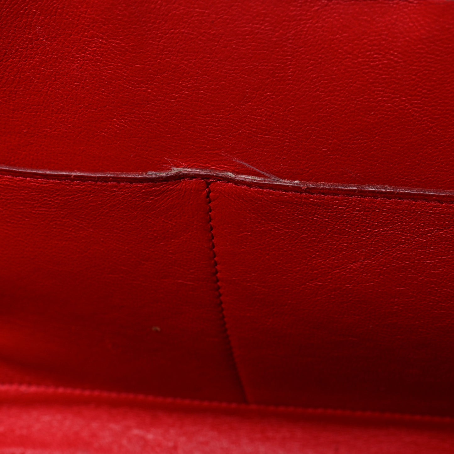Drummed Calfskin Suede Medium Trapeze Coquelicot