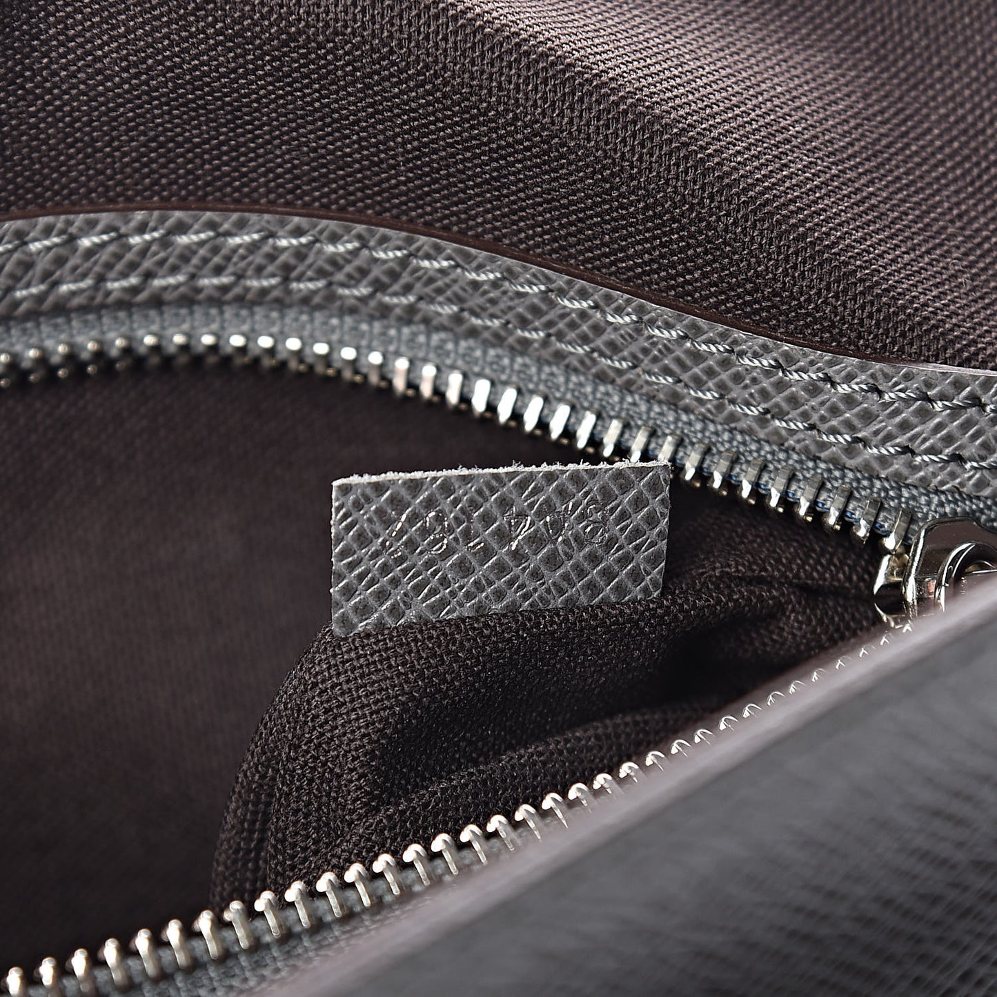 Taiga Roman MM Messenger Glacier