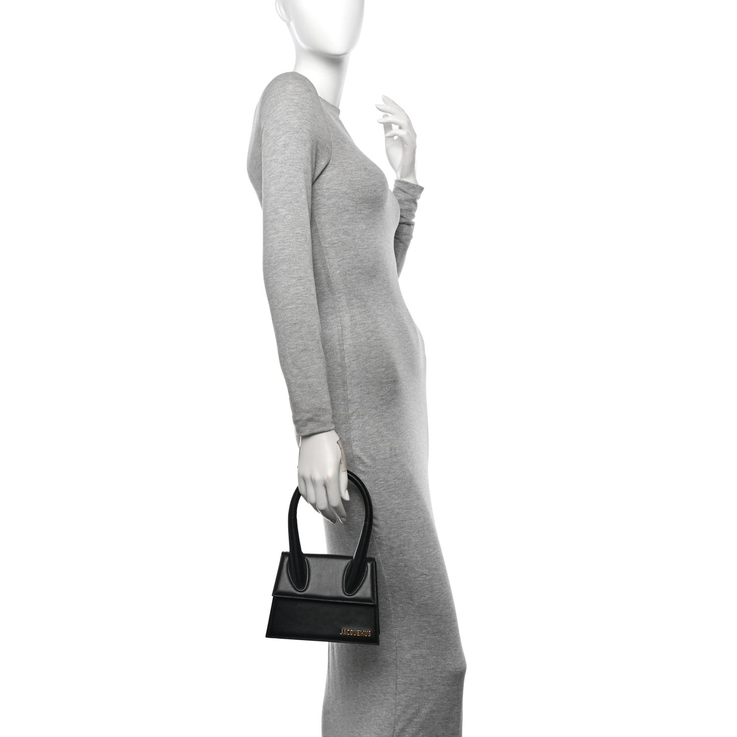 Smooth Calfskin Le Chiquito Moyen Black