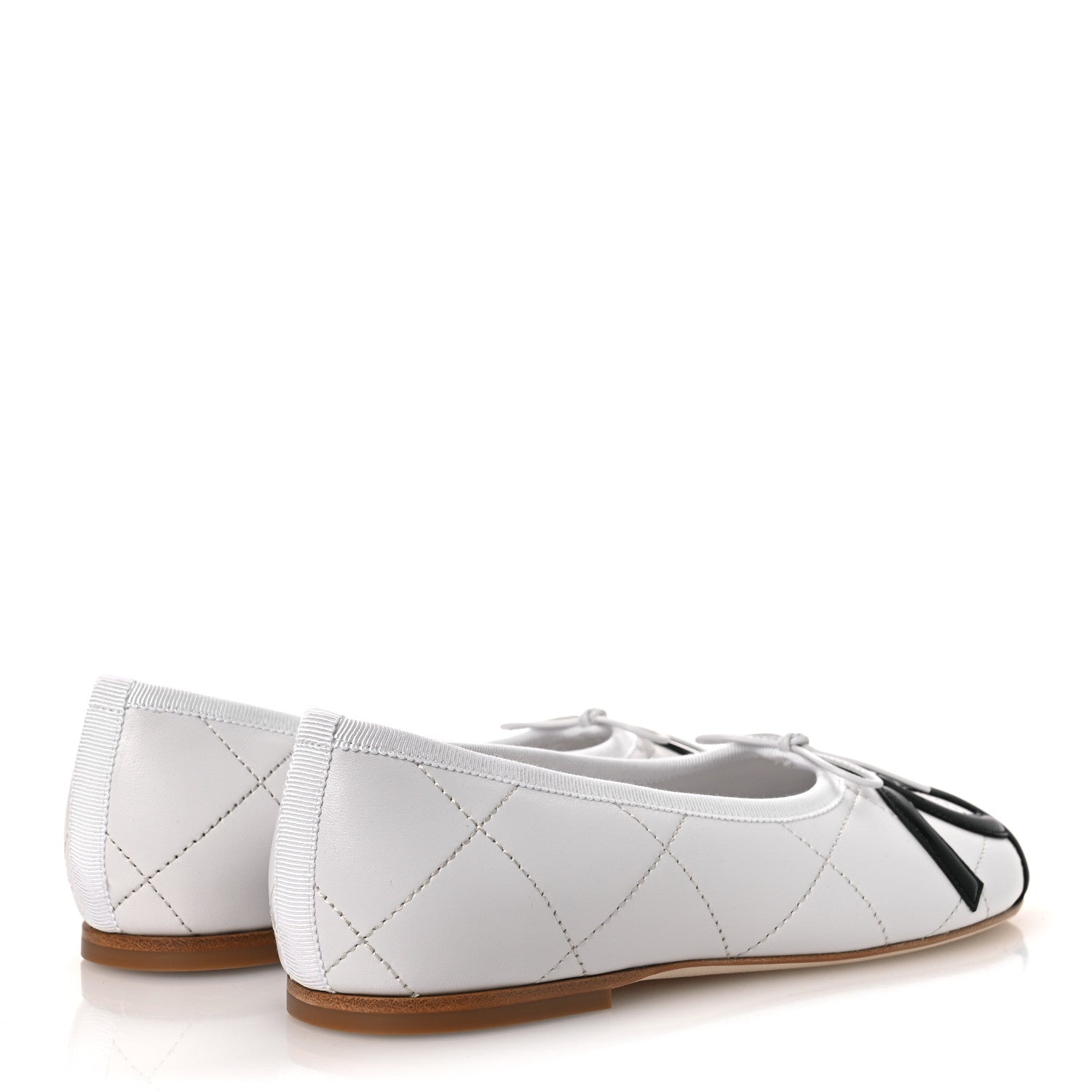 Chanel Lambskin Quilted CC Cambon Ballet Flats 37 White Black 5 of 11
