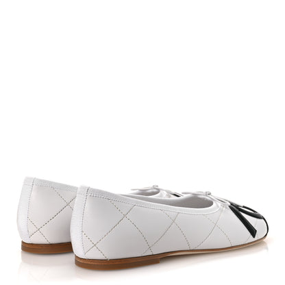Chanel Lambskin Quilted CC Cambon Ballet Flats 37 White Black 5 of 11